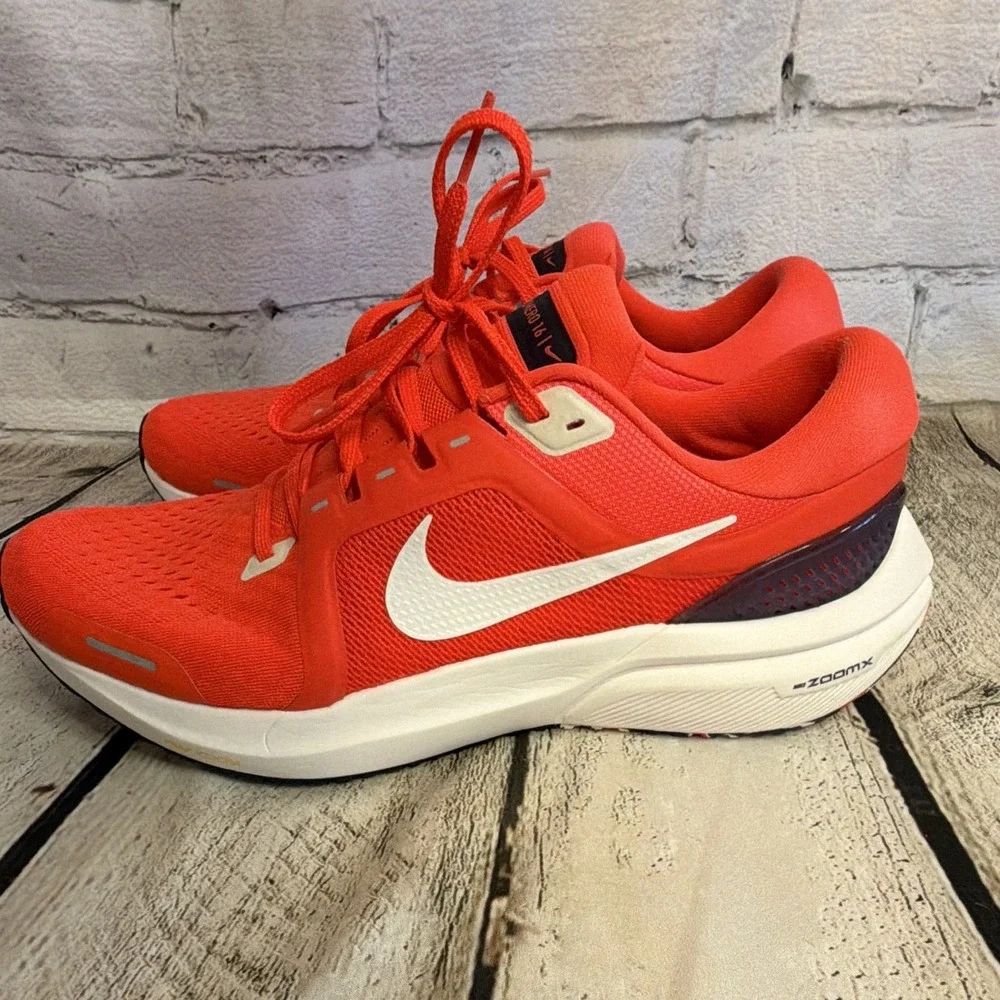 Nike Air Zoom Vomero 16 Red Mesh Low Top Athletic Running Sneakers Men SZ 10